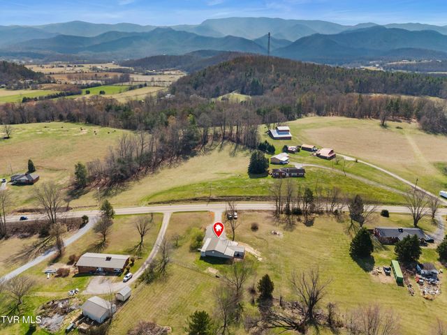6755 Erwin Highway, Chuckey, TN 37641