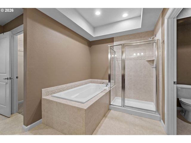 13751 Se LUCA Ave, Clackamas, OR 97015
