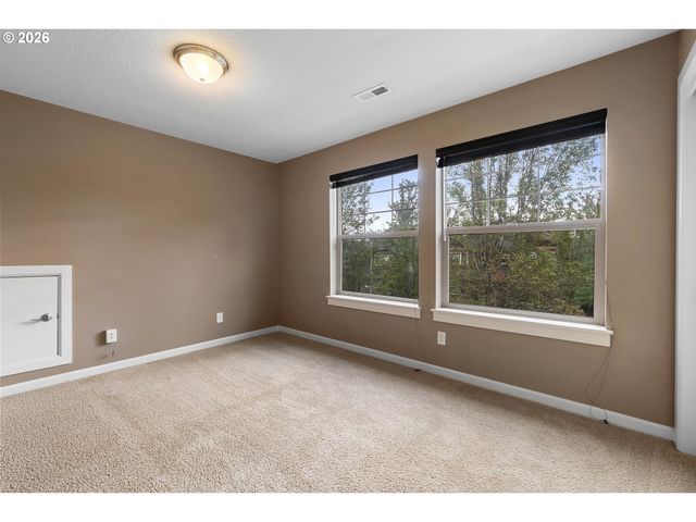 13751 Se LUCA Ave, Clackamas, OR 97015