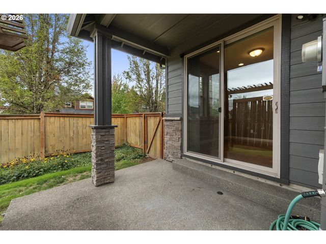 13751 Se LUCA Ave, Clackamas, OR 97015