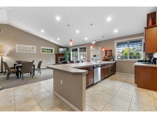 13751 Se LUCA Ave, Clackamas, OR 97015