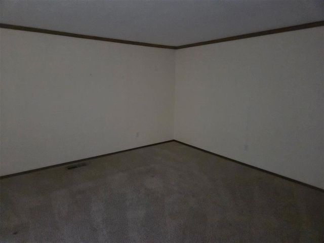 6105 Kingsbridge Drive, Oklahoma City, OK 73162