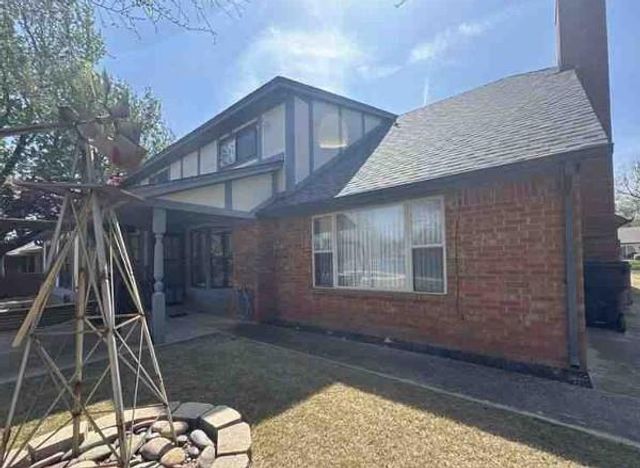 6105 Kingsbridge Drive, Oklahoma City, OK 73162