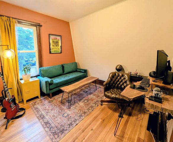 500 E Main STREET, Waukesha, WI 53186