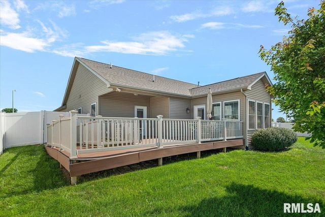 3516 FERNWOOD Drive, Springfield, IL 62711