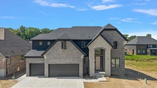 54437 Palomino Drive, Shelby Twp, MI 48316
