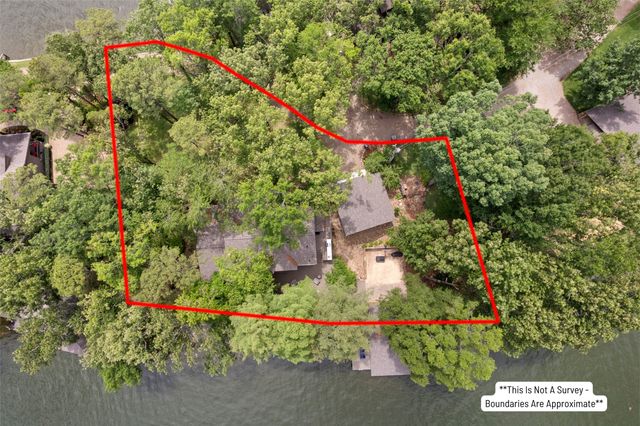 785 Windy Point Drive, Mount Vernon, TX 75457
