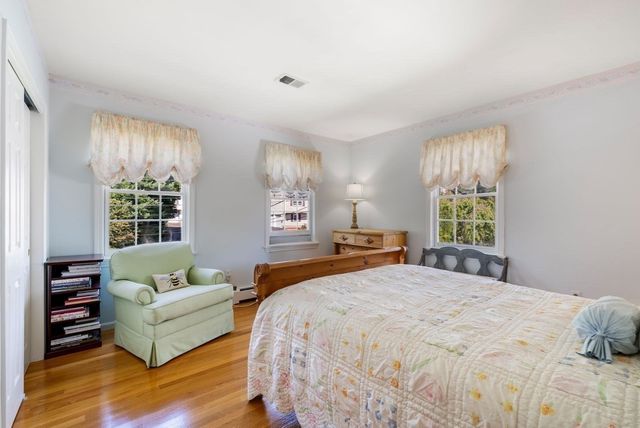 14 Powder House Cir, Needham, MA 02492