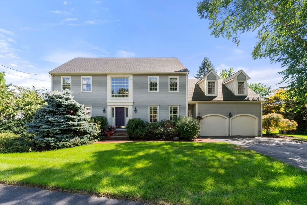 14 Powder House Cir, Needham, MA 02492