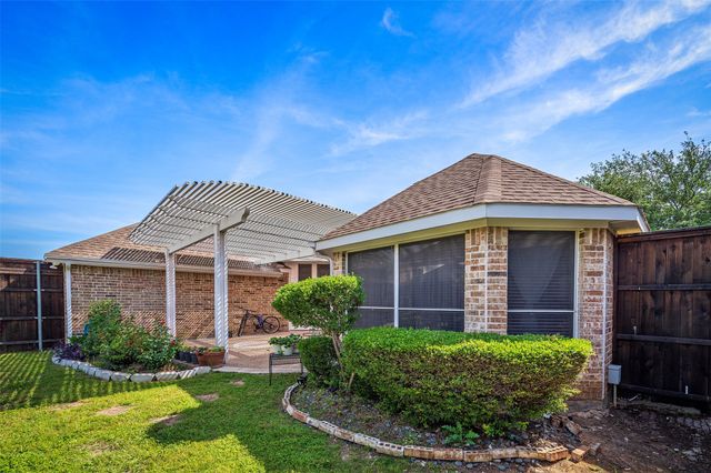 5925 Legend Lane, The Colony, TX 75056