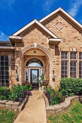 5925 Legend Lane, The Colony, TX 75056