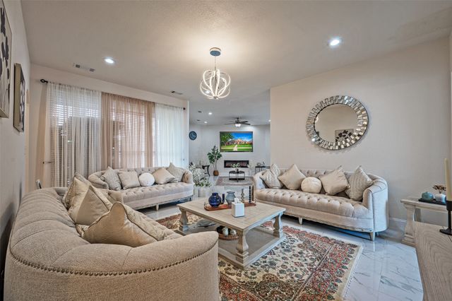 5925 Legend Lane, The Colony, TX 75056