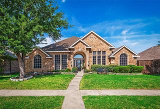 5925 Legend Lane, The Colony, TX 75056