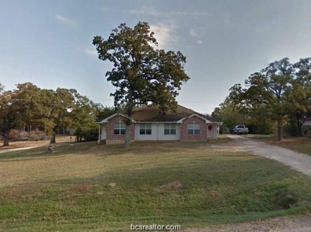 11349 North Dowling Road, College Station, TX 77845