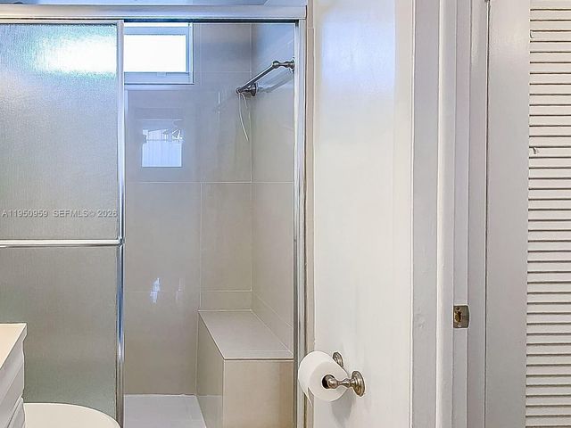 2930 Point East Dr E-407, Aventura, FL 33160