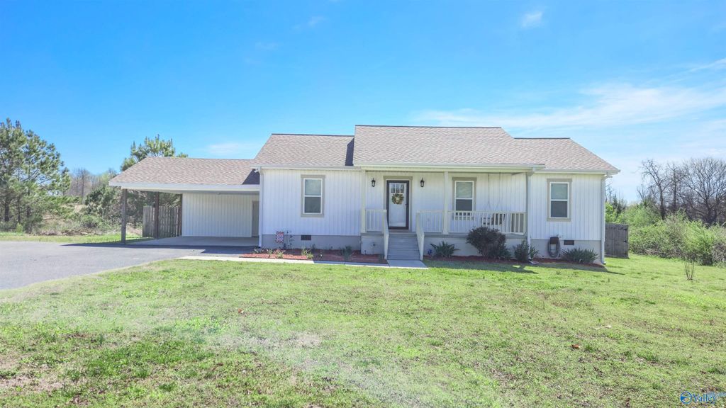 1848 Mobbs School Road, Arab, AL 35016