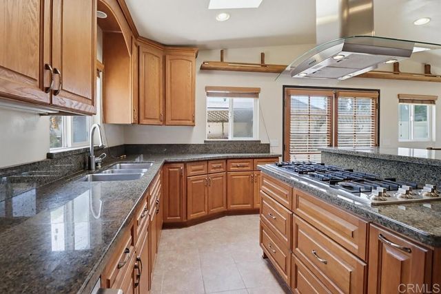 737 Hemlock Avenue, Imperial Beach, CA 91932