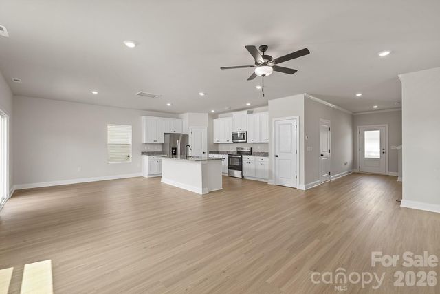 6615 Fairford Drive, Charlotte, NC 28215