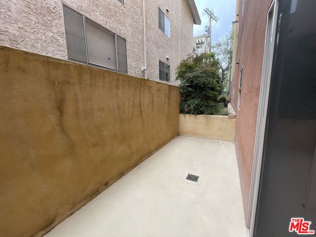 1511 Camden Avenue 104, Los Angeles, CA 90025