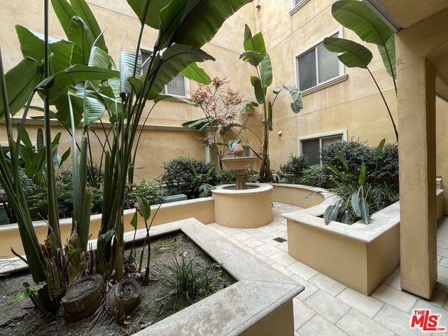 1511 Camden Avenue 104, Los Angeles, CA 90025