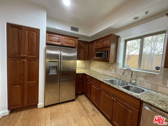 1511 Camden Avenue 104, Los Angeles, CA 90025