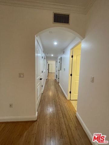 1511 Camden Avenue 104, Los Angeles, CA 90025