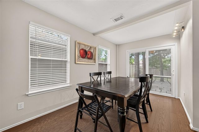 202 N Vesper Bend Circle, The Woodlands, TX 77382