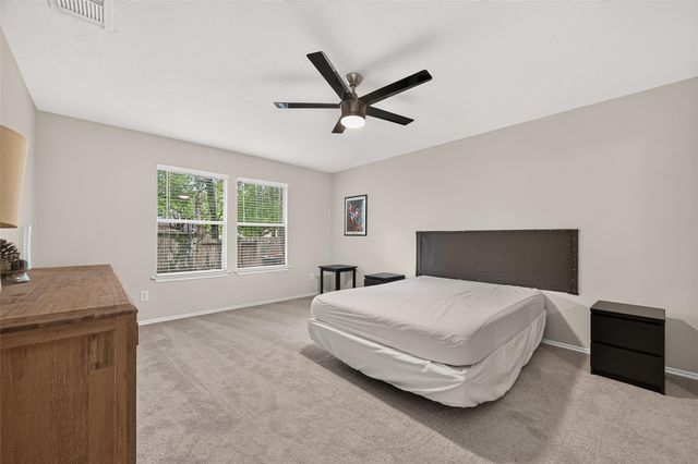202 N Vesper Bend Circle, The Woodlands, TX 77382