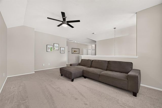 202 N Vesper Bend Circle, The Woodlands, TX 77382