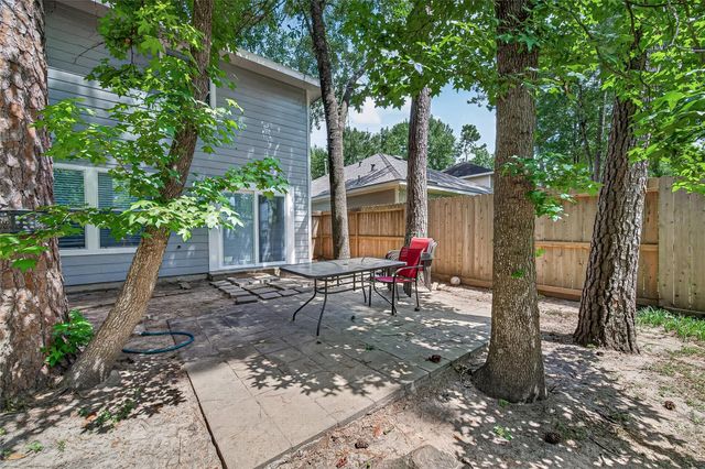 202 N Vesper Bend Circle, The Woodlands, TX 77382