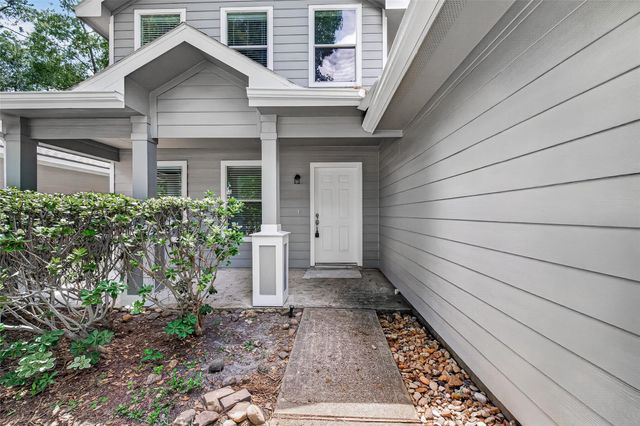 202 N Vesper Bend Circle, The Woodlands, TX 77382