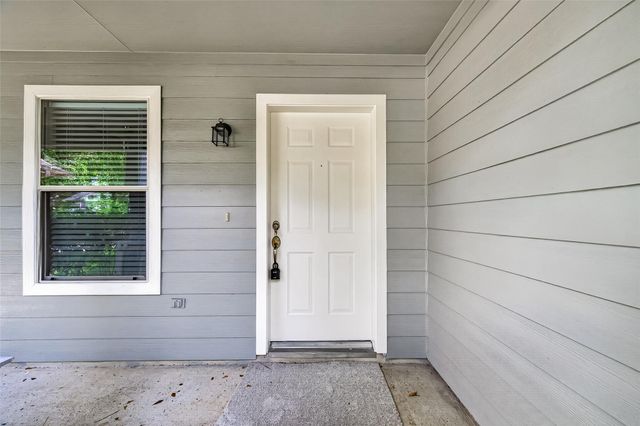 202 N Vesper Bend Circle, The Woodlands, TX 77382