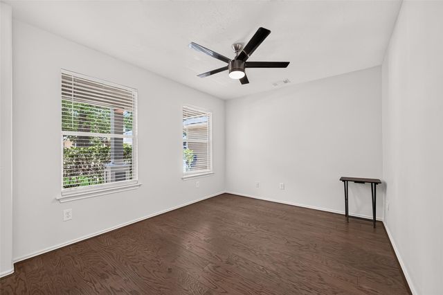 202 N Vesper Bend Circle, The Woodlands, TX 77382