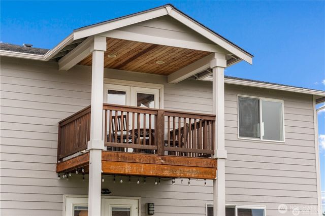 1415 SE 39th St SE, Puyallup, WA 98372