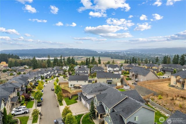 1415 SE 39th St SE, Puyallup, WA 98372