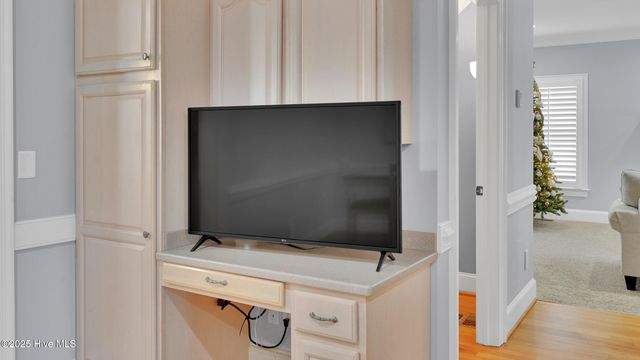 300 Silverleaf Court, Greenville, NC 27834