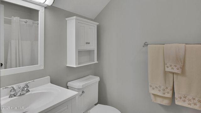 300 Silverleaf Court, Greenville, NC 27834