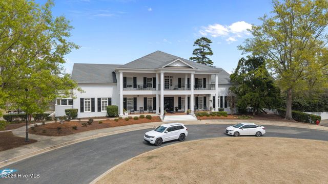 300 Silverleaf Court, Greenville, NC 27834