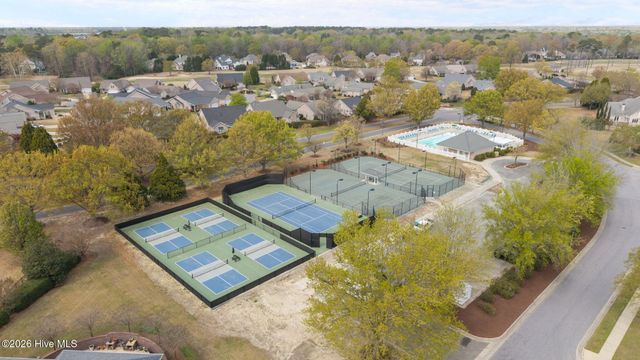 300 Silverleaf Court, Greenville, NC 27834