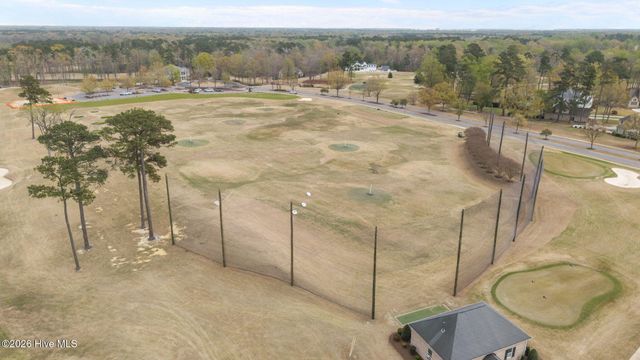 300 Silverleaf Court, Greenville, NC 27834