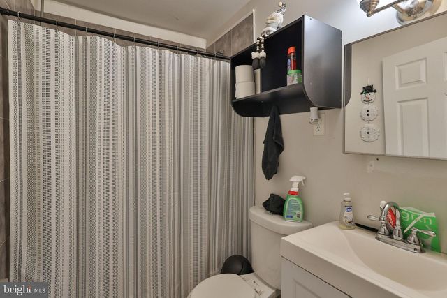 708 WARD ST, Chester, PA 19013