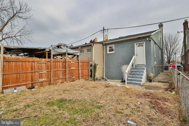 708 WARD ST, Chester, PA 19013