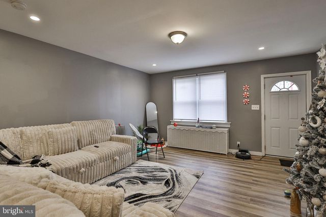 708 WARD ST, Chester, PA 19013