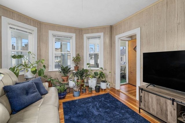 54 Randall Street, Cranston, RI 02920