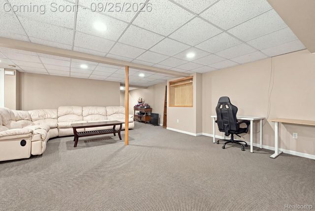 41150 Bermuda Drive, Sterling Heights, MI 48314