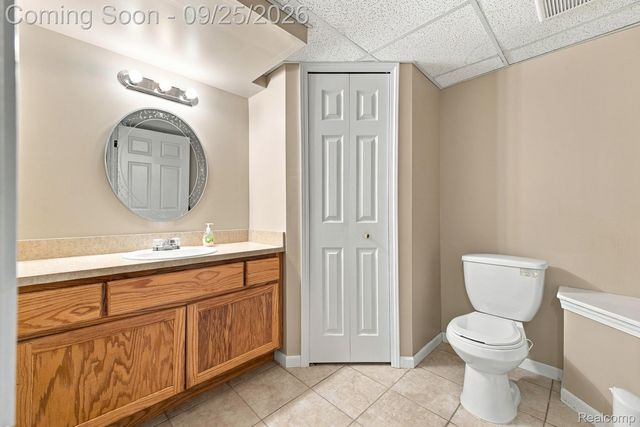 41150 Bermuda Drive, Sterling Heights, MI 48314