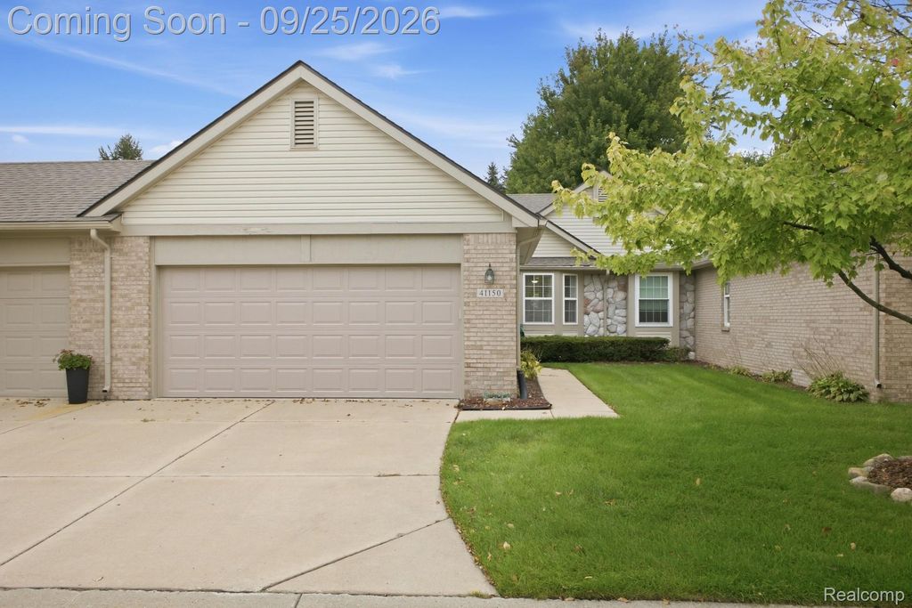 41150 Bermuda Drive, Sterling Heights, MI 48314