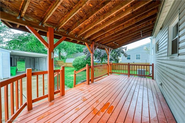 3720 Orchard Street, Mogadore, OH 44260