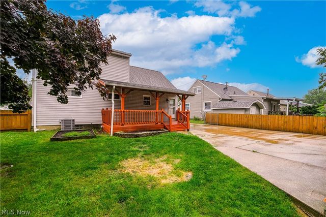 3720 Orchard Street, Mogadore, OH 44260