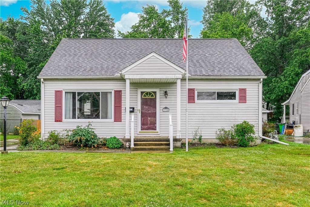 3720 Orchard Street, Mogadore, OH 44260